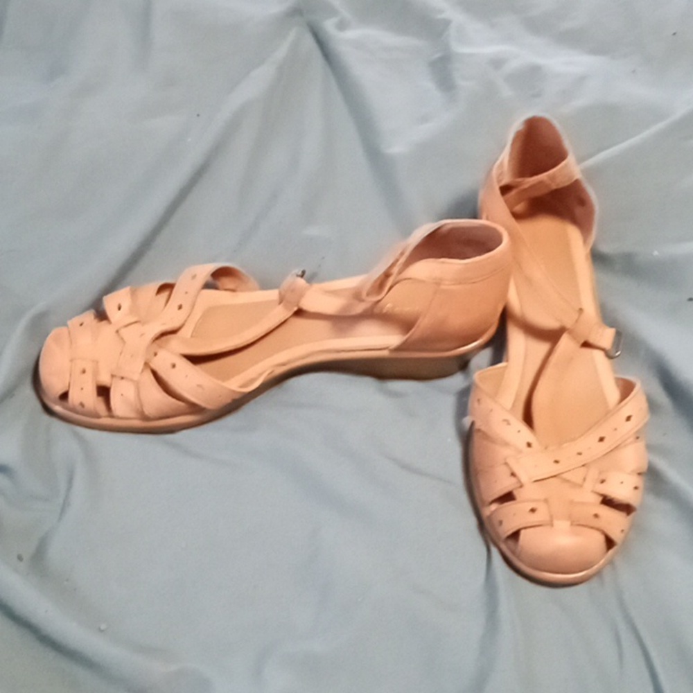 Women shoes size women shoes in size 6 in various colors and designer brands